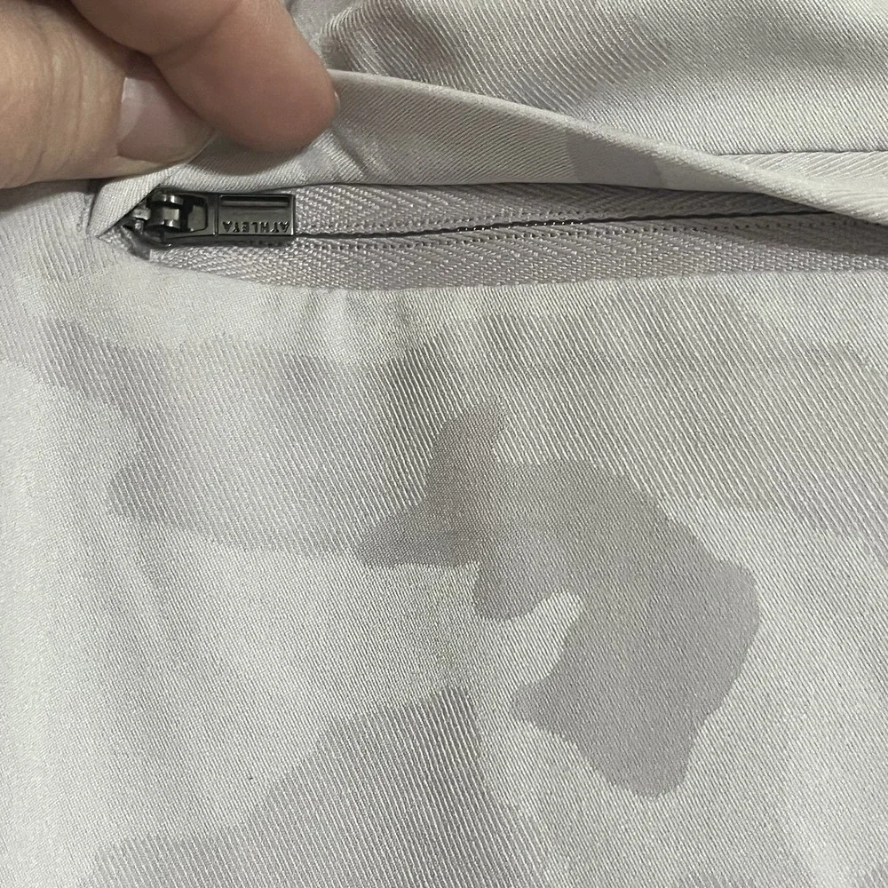 Athleta Brooklyn Textured Jogger Pants Light Purple Camo Camouflage Size 8 - Picture 9 of 10